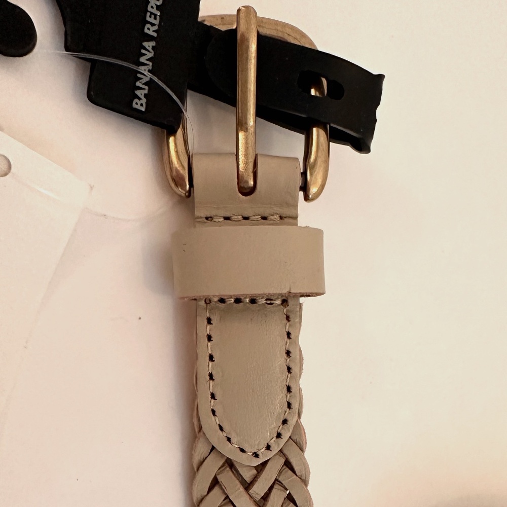 Small Skinny Braided Belt in Bone, Banana Republic '22